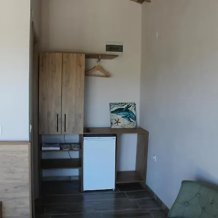 Mavriya Hotel 3*